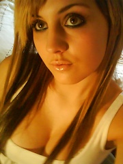 boobs so fappable but shes too shy to get them out for now